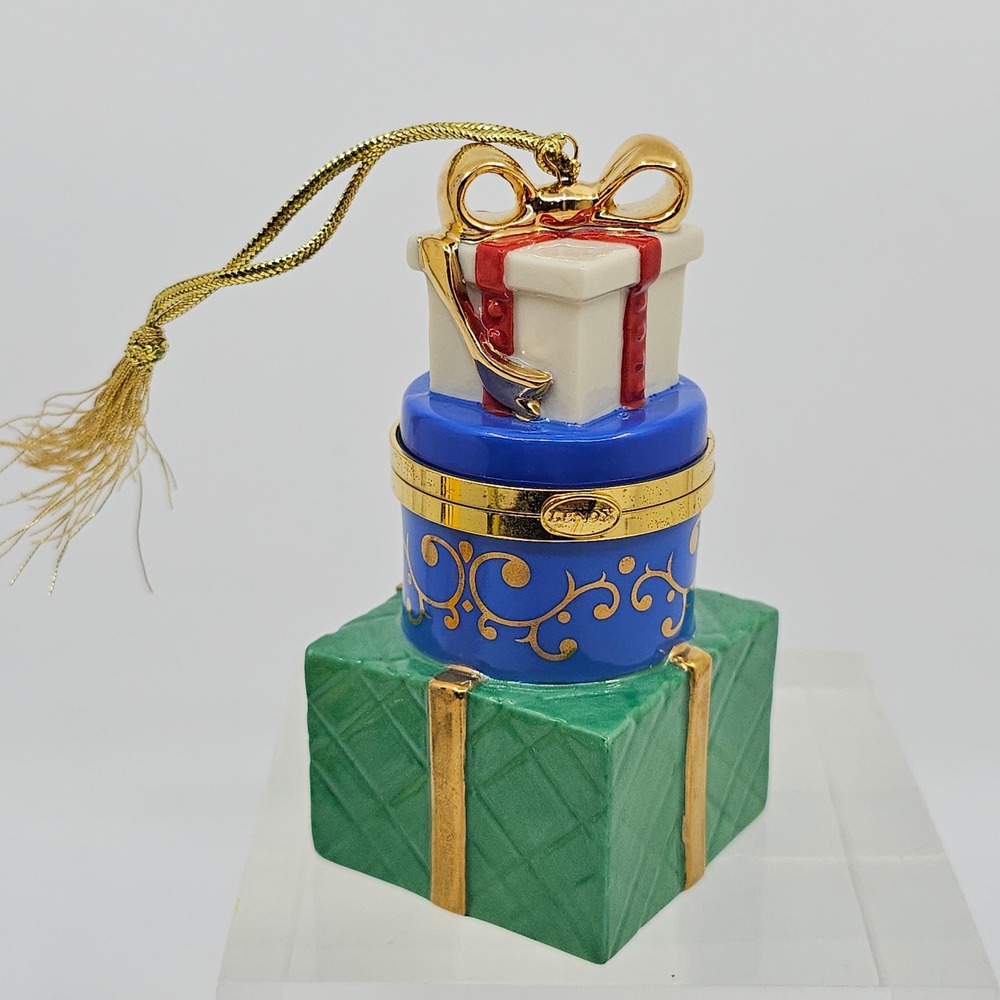 Lenox Stacked Christmas Presents Porcelain Hinged Trinket Box Ornament Gold Trim